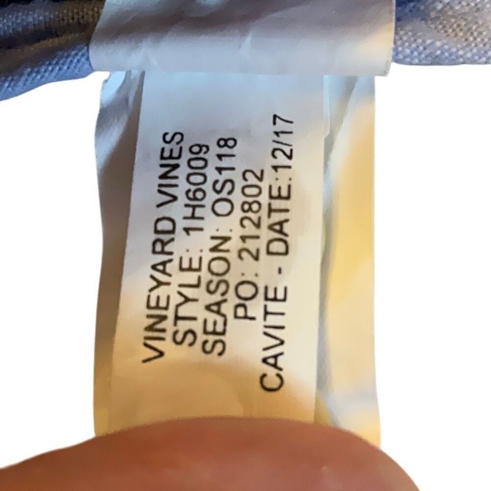 Vineyard Vines Men’s Breaker Shorts, 38. Blue. #preppy #oldmoney #countryclub - Picture 10 of 15